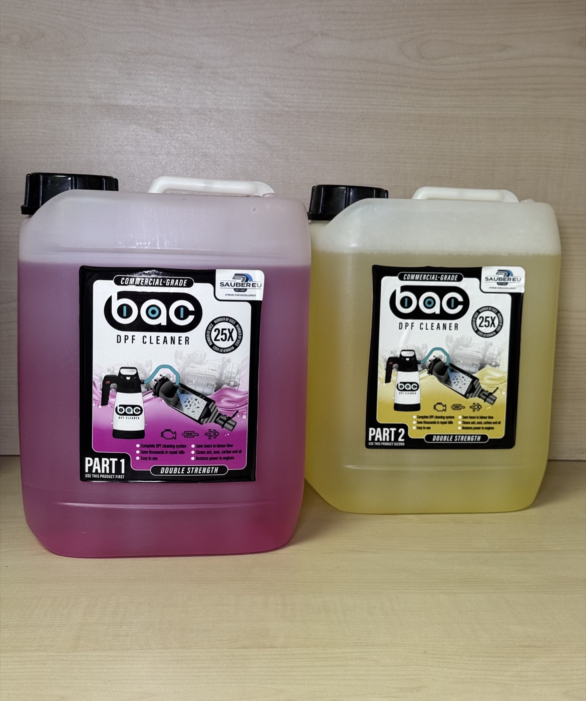 Envases de los productos de limpieza DPF